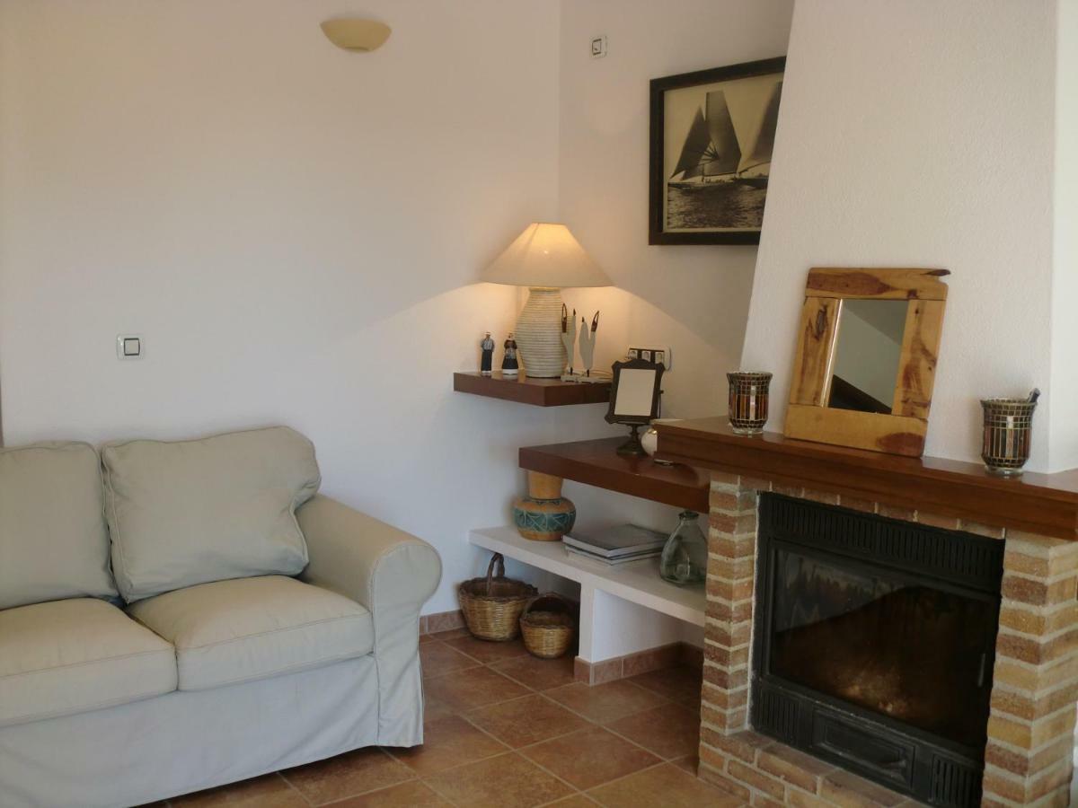 Villa Sa Vinyeta Làng Sant Llorenç de Balafia Ngoại thất bức ảnh