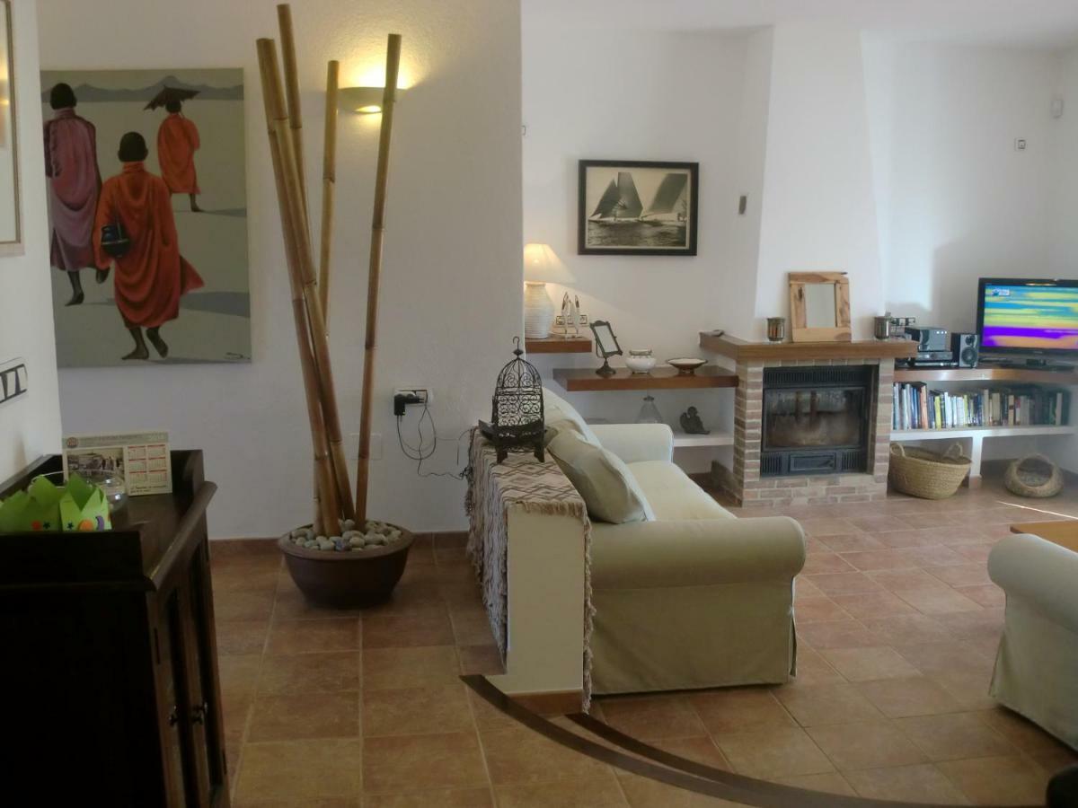 Villa Sa Vinyeta Làng Sant Llorenç de Balafia Ngoại thất bức ảnh