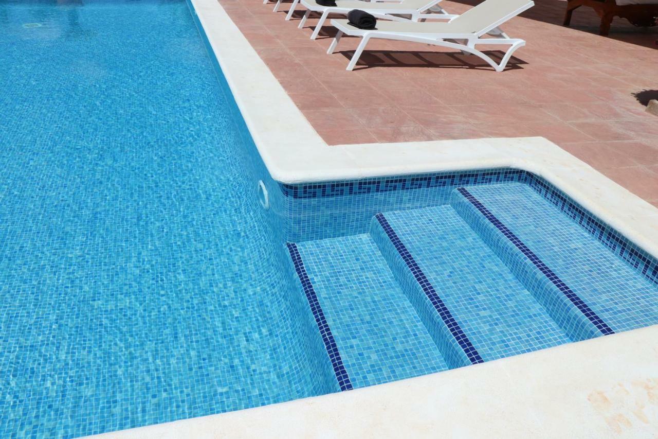 Villa Sa Vinyeta Làng Sant Llorenç de Balafia Ngoại thất bức ảnh