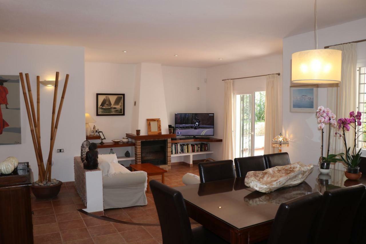Villa Sa Vinyeta Làng Sant Llorenç de Balafia Ngoại thất bức ảnh