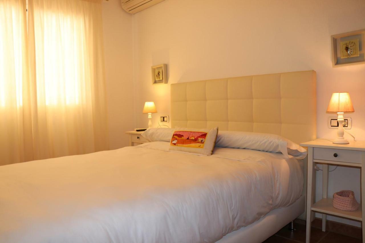 Villa Sa Vinyeta Làng Sant Llorenç de Balafia Ngoại thất bức ảnh