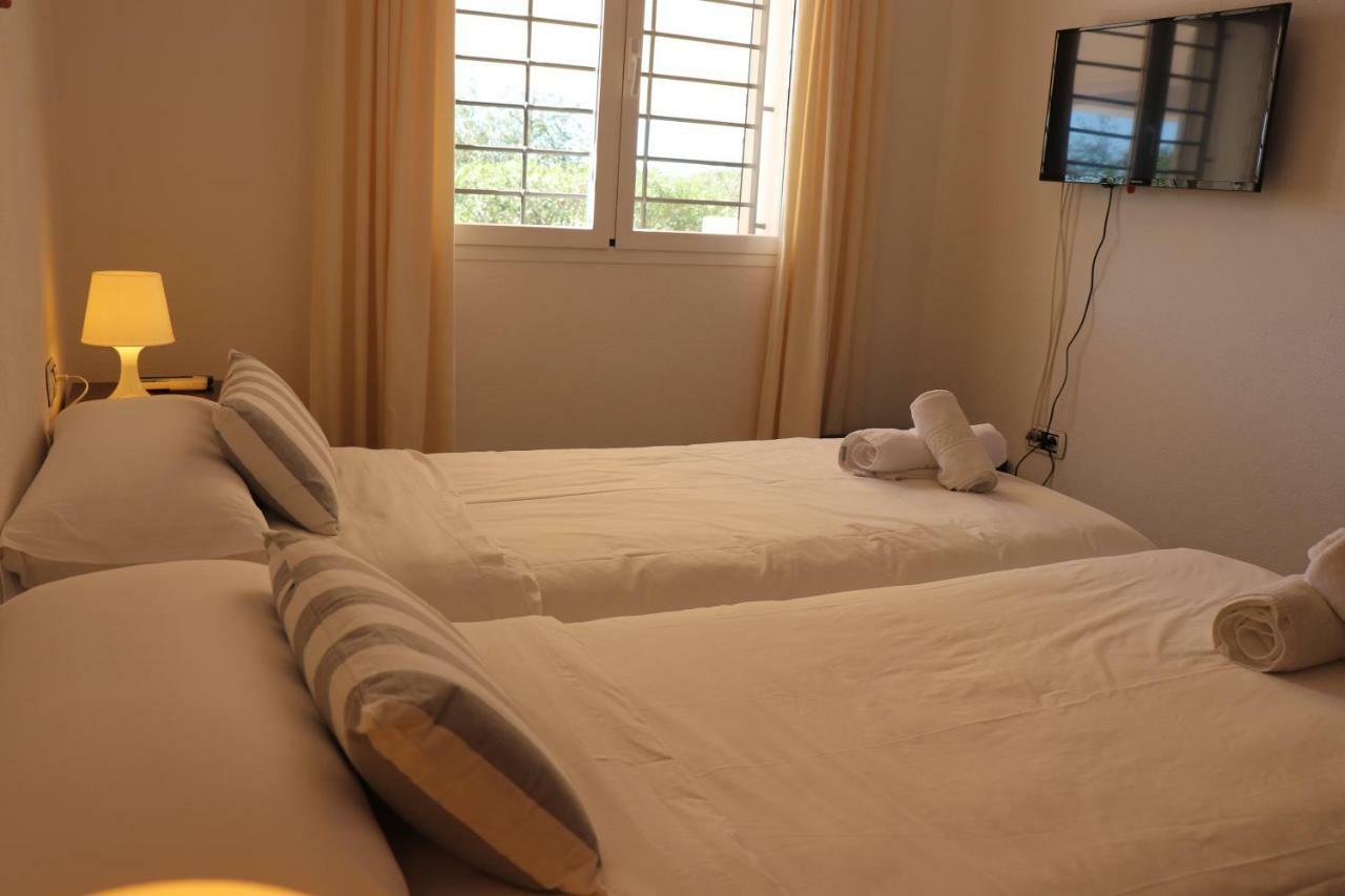 Villa Sa Vinyeta Làng Sant Llorenç de Balafia Ngoại thất bức ảnh